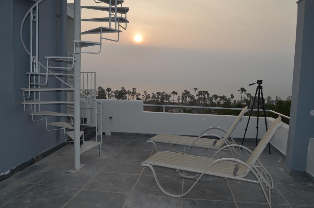 Vizag Palms Holiday Beach Resort Visakhapatnam Exteriör bild